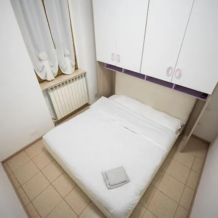 Intero A Apartment